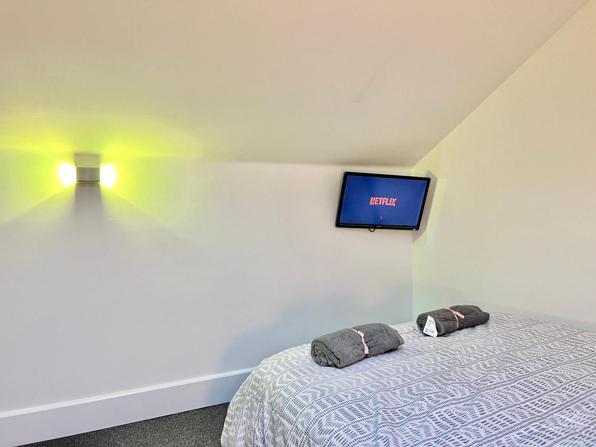 Lux 2 Bed Mancity Stadium, Coop Arena, Picadilly Apartment *