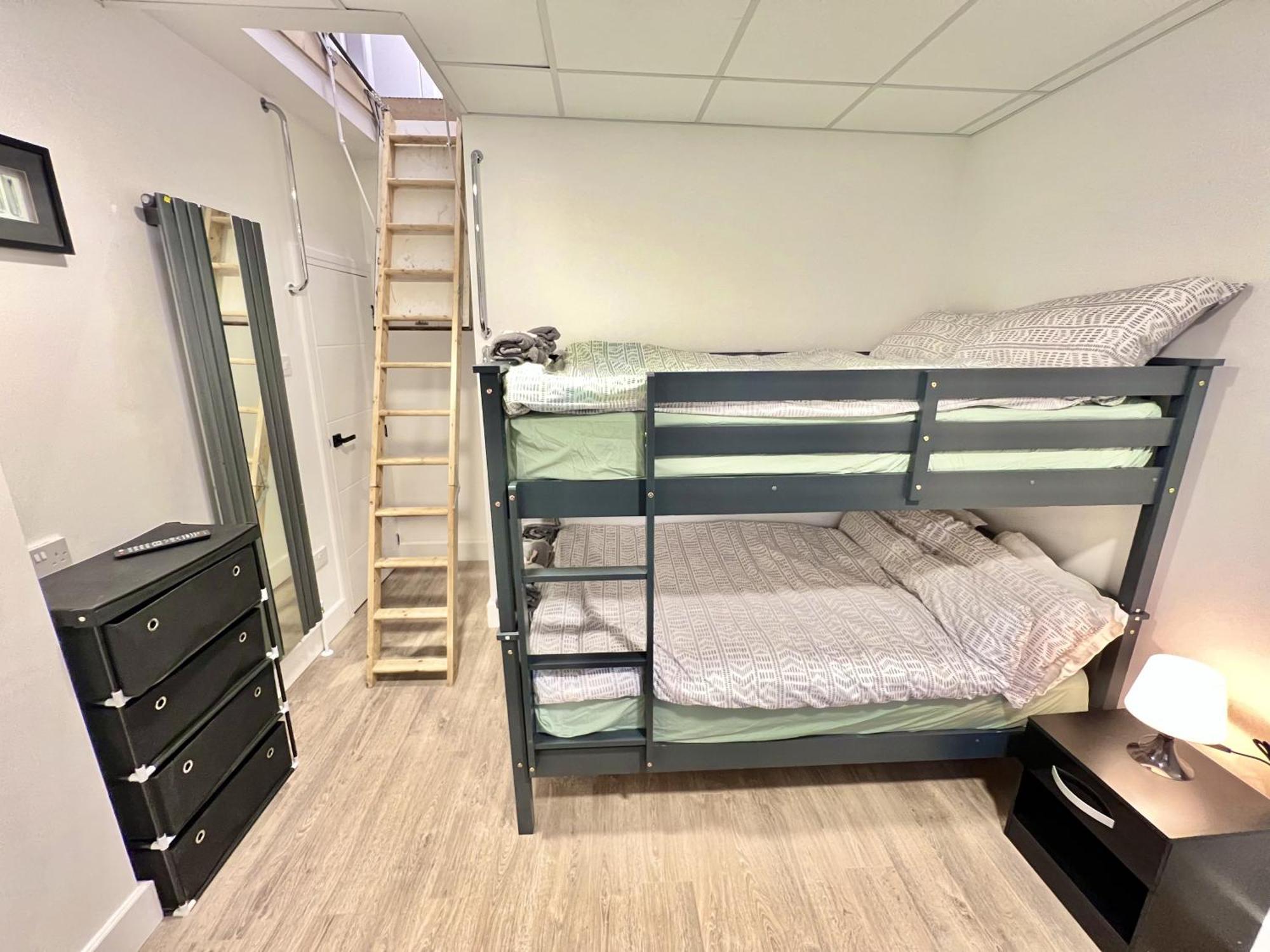 Lux 2 Bed Mancity Stadium, Coop Arena, Picadilly Manchester